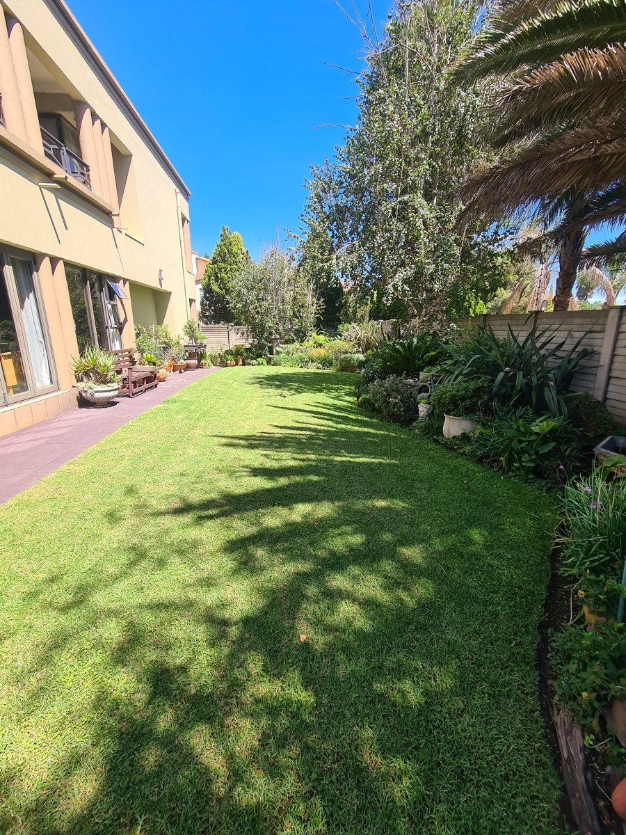 5 Bedroom Property for Sale in Maraldi Estate Free State